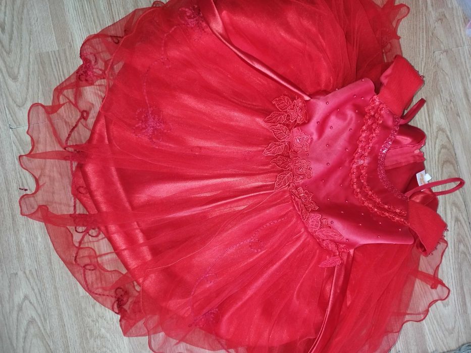 Плаття для дівчинки