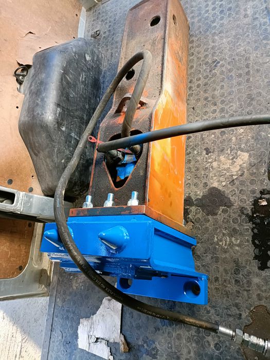 Serwis naprawa młotów wyburzeniowych hydraulicznych