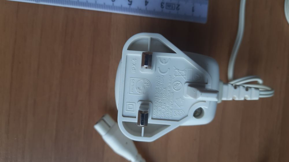 Оригінальний адаптер Philips model 4203-030-42780, 2.3V, 100mA