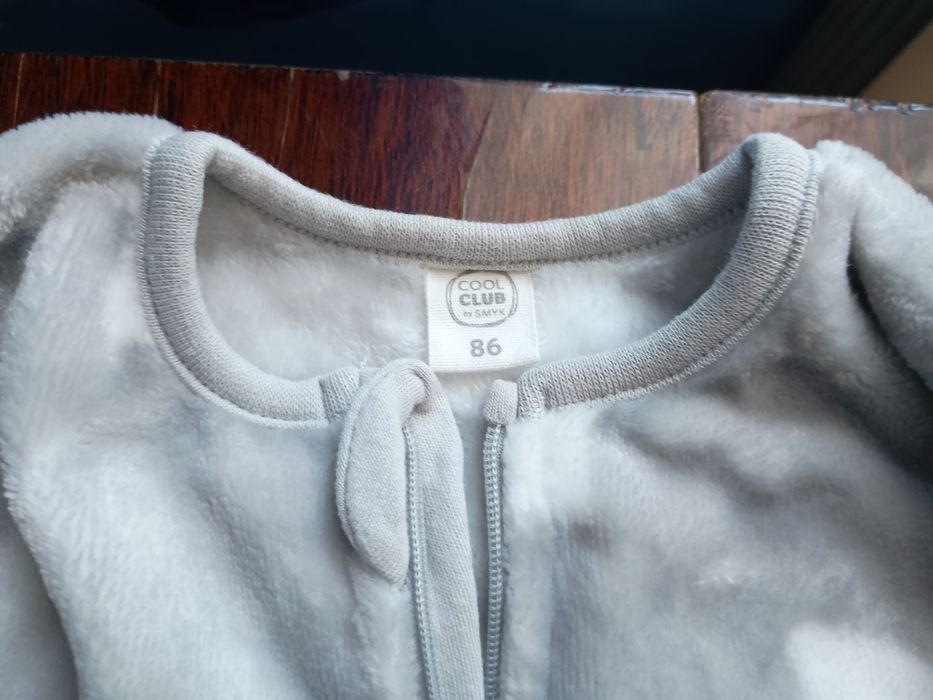 Oddam śpioszki niemowlęce