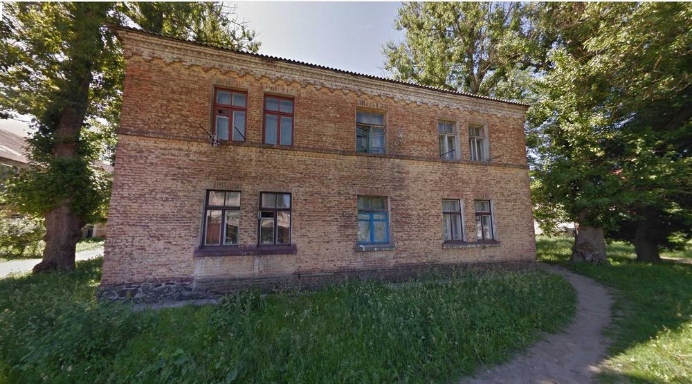 Квартира в гуртожитку на вул. Музична