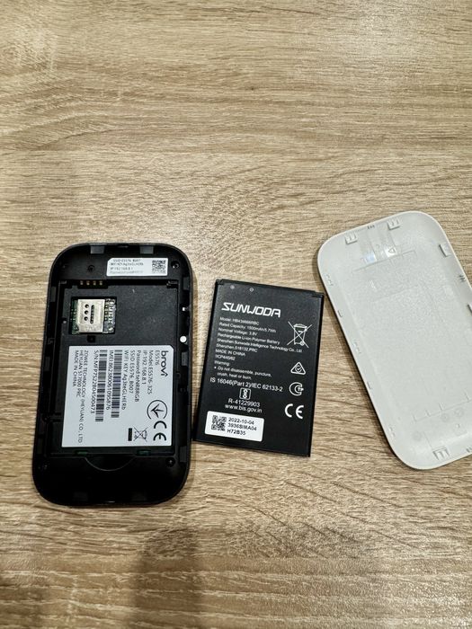 4G WiFi роутер HUAWEI