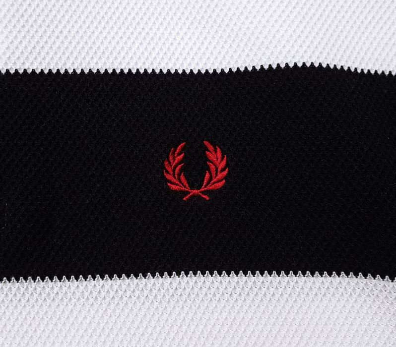 FRED PERRY поло футболка оригінал S смугаста