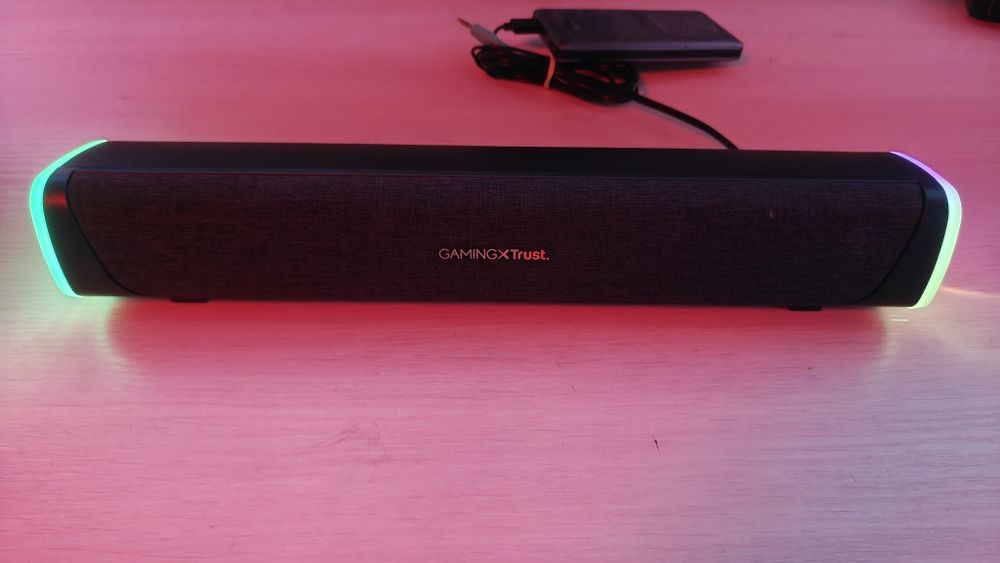Колонка-соундбар Trust GXT620 Axon RGB LED