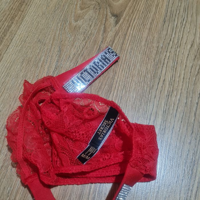 Victoria's Secret stringi majtki koronkowe brazyliany cyrkoniami sexy