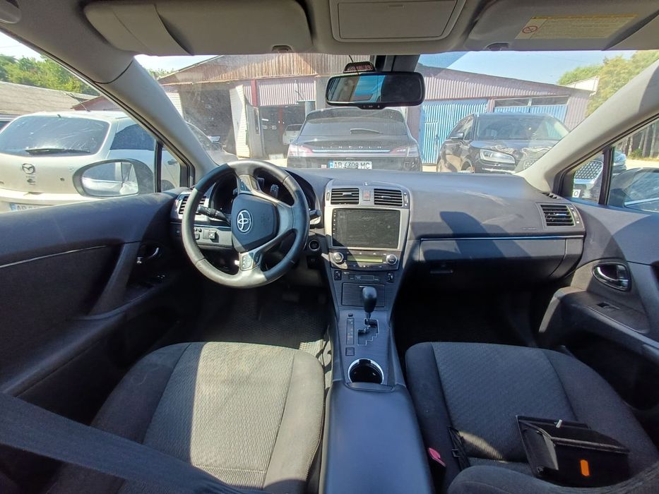Продам Тойота Авенсіс