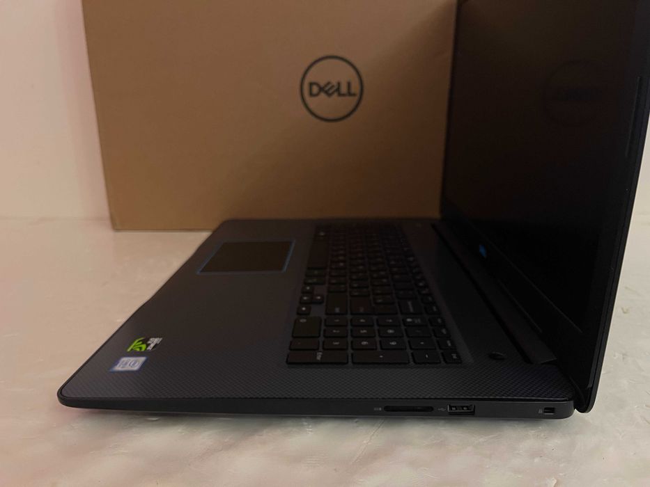 17.3" Экран!! БОЛЬШОЙ Игровой "DELL GAMING" 3779 / Core i 9300H /  16 RAM / + Видео GTX  (4 ГБ) + ЗСУ Подарок!!