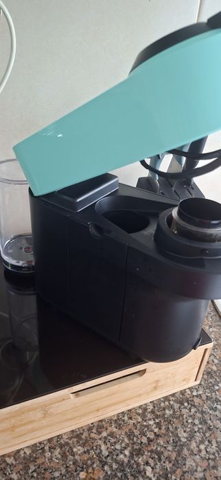 Máquina Nespresso Vertuo Verde Menta