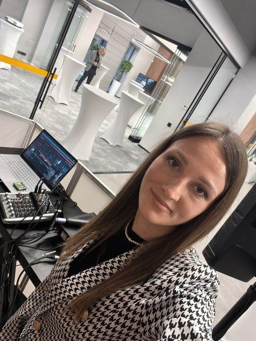 Музичний супровід,  діджей ,dj на корпоратив, день народження, весілля