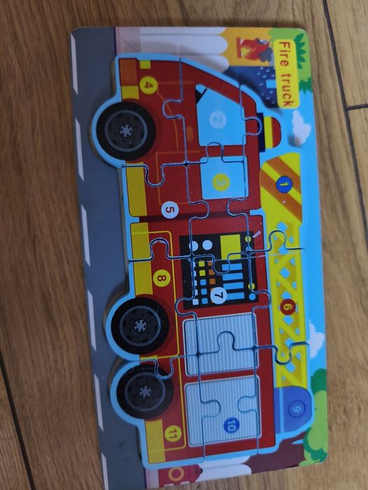 Sprzedam puzzle drewniane
