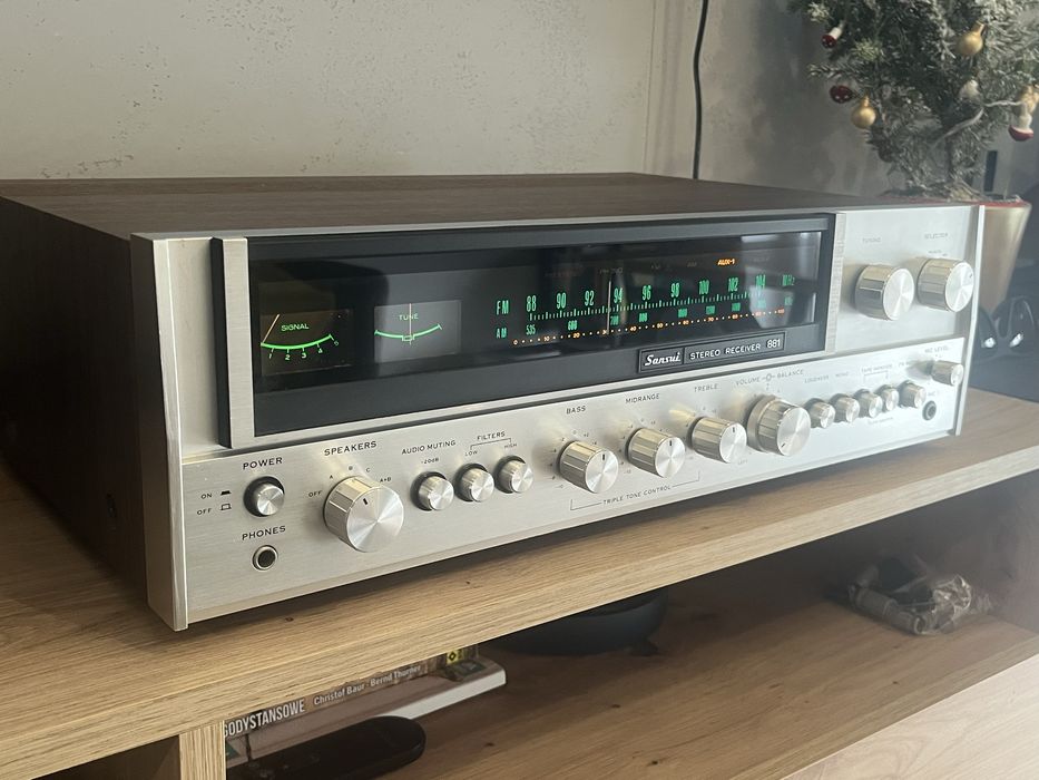 Amplituner Sansui 881 stan idelany