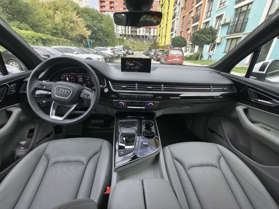 Audi Q7 2019 VIN WA1VAAF71KD034046 фото оголошення 21 з 24