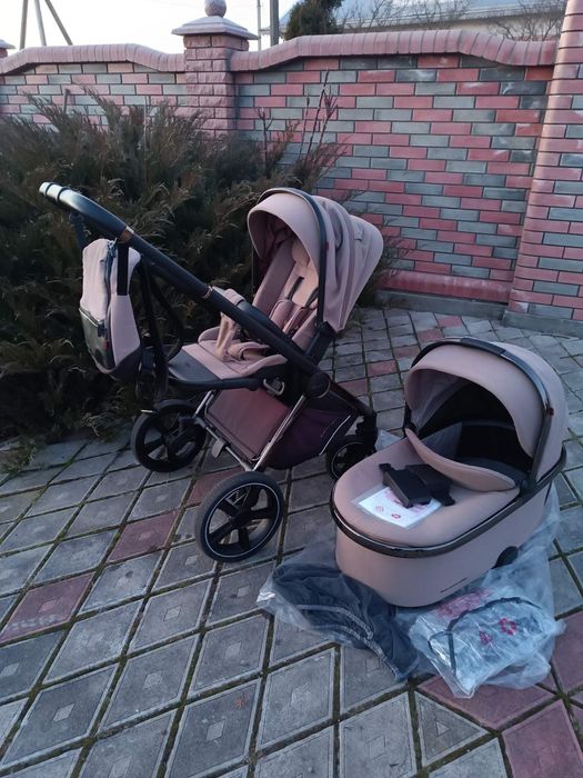 Коляска Carrello Último