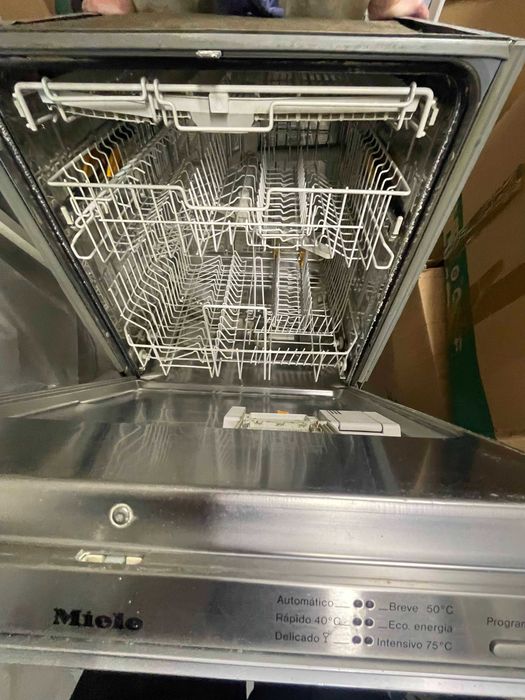 Máquina lavar louça encastrável Miele