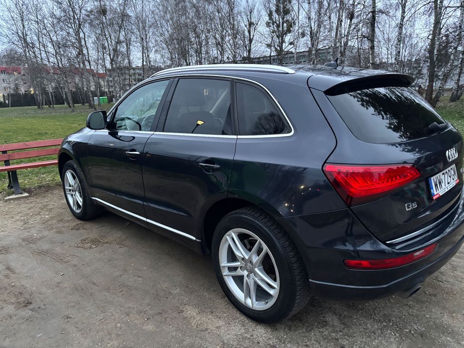 Sprzedam Audi Q5 premium plus