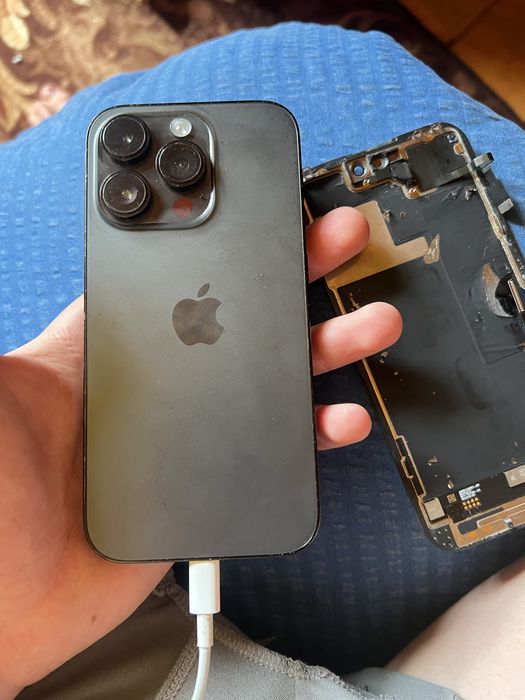 Iphone 14 pro 128 nevelock 84% + display