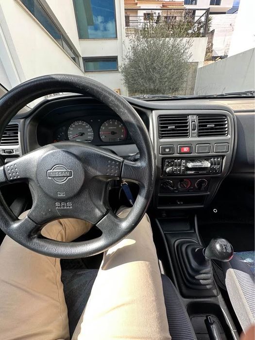 Nissan Almera 1.4 SR - Muito Bom Estado