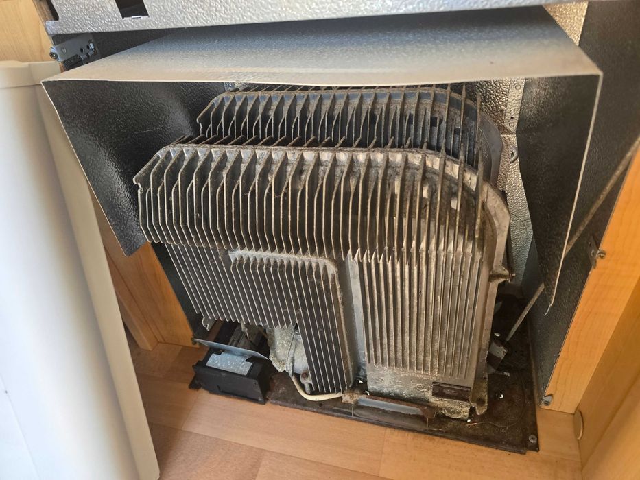 TRUMATIC S 5002 podwójny piec piecyk gazowy przyczepy kempingowej TRUMA WEBASTO kamper