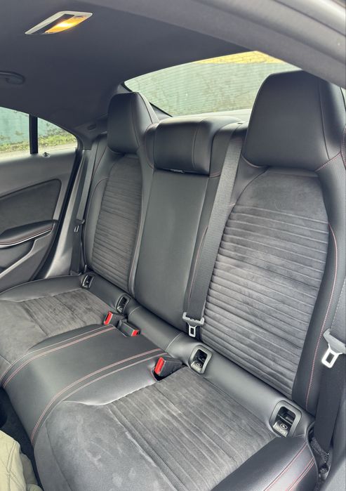 Mercedes-Benz Cla45 AMG