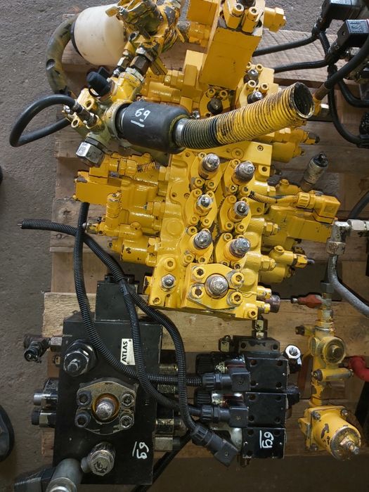 Rozdzielacz hydrauliczny Atlas 1604 - części
