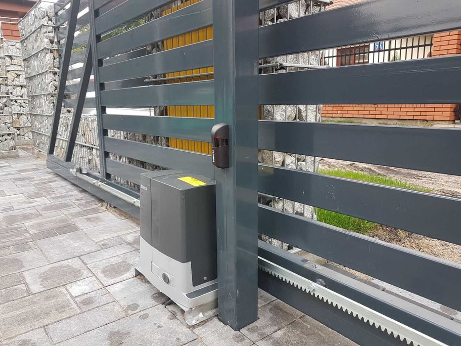 Producent ogrodzeń i bram. Montaż. Przyjazne ceny.