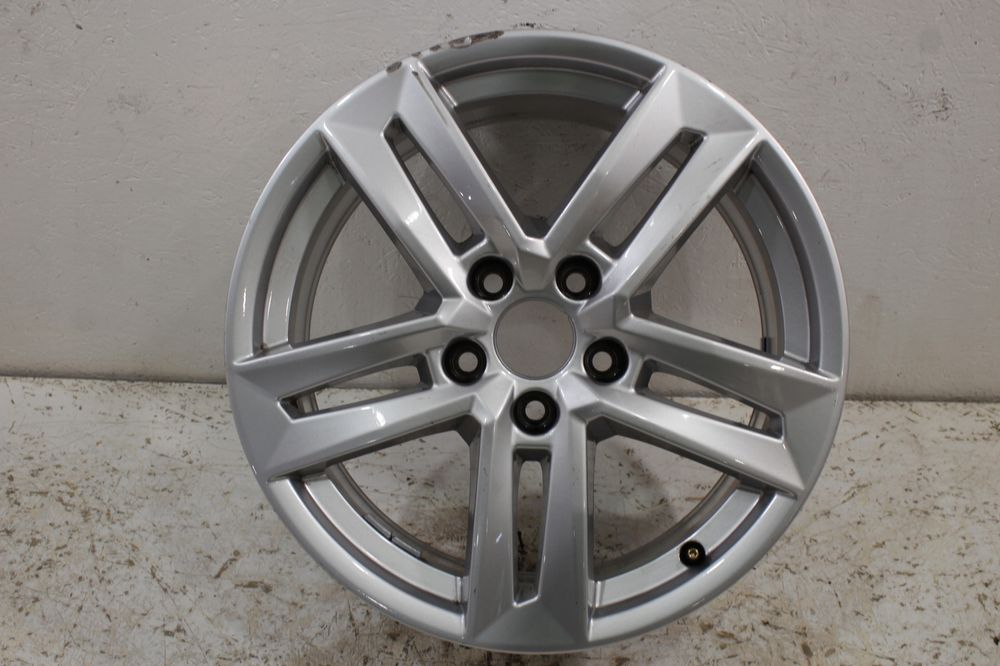 audi aluminiowa felga 17 8w0601025p