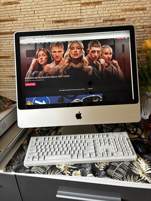 Apple  all in one klawiatura myszka super stan !!!