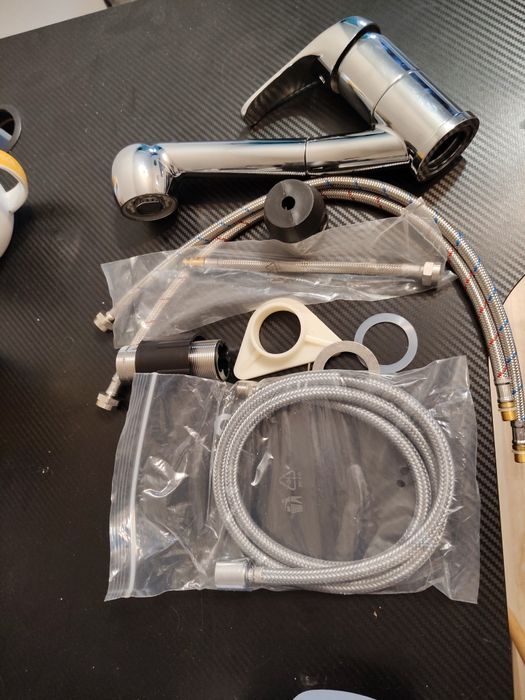 Bateria wylewka z wężem