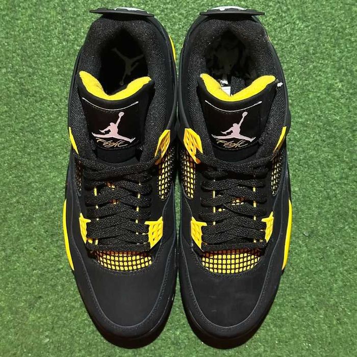 Jordan 4 Retro Thunder R.40