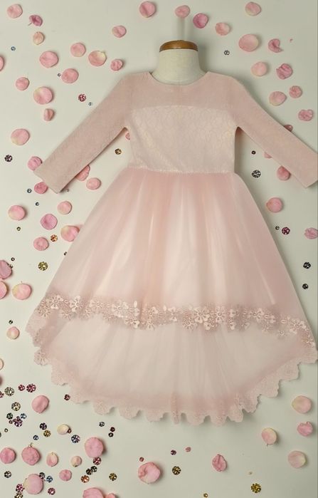 Плаття для дівчини