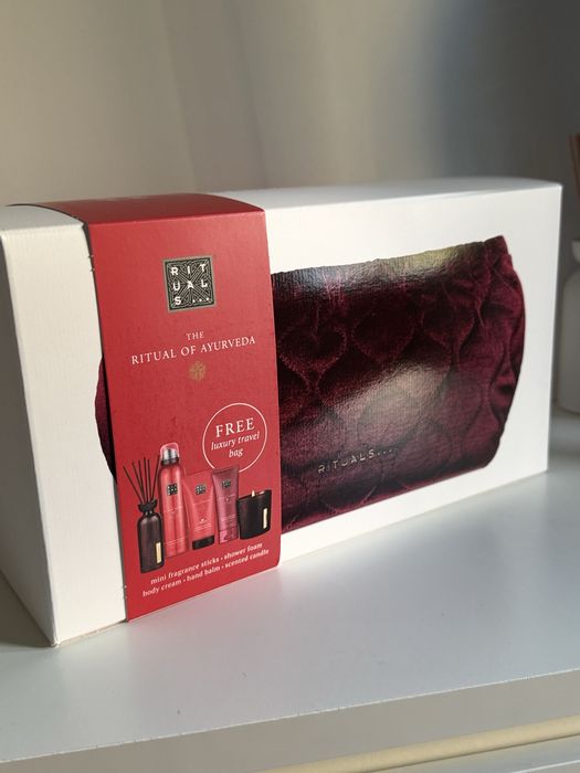 Лімітований набір в косметичці Ayurveda, Intuitia Rituals