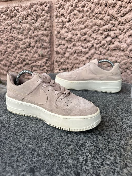 Кросівки жіночі Nike Air Force 1  40 розмір