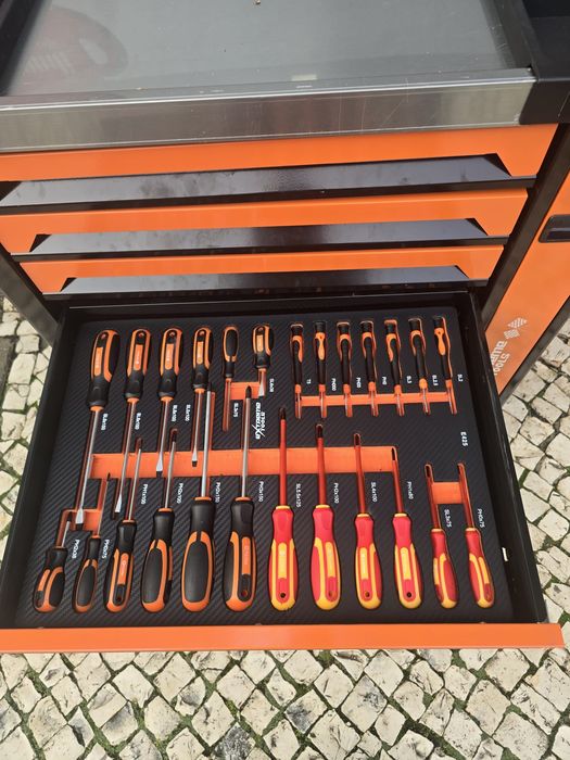 Carrinho de ferramenta 7 gavetas completas novo