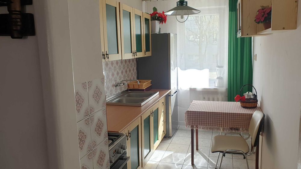 os. Tysiąclecia, 3 pokoje z balkonem, osobną kuchnią i WC