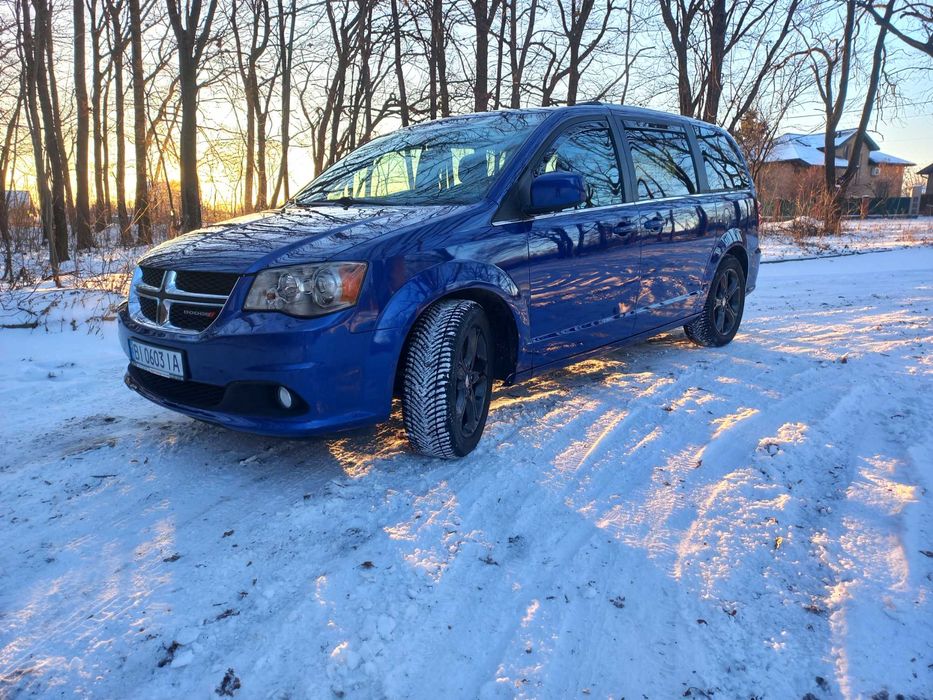 Dodge Grand Caravan 5  2019 р. GT CREW SXT + Мінівен 7 місць