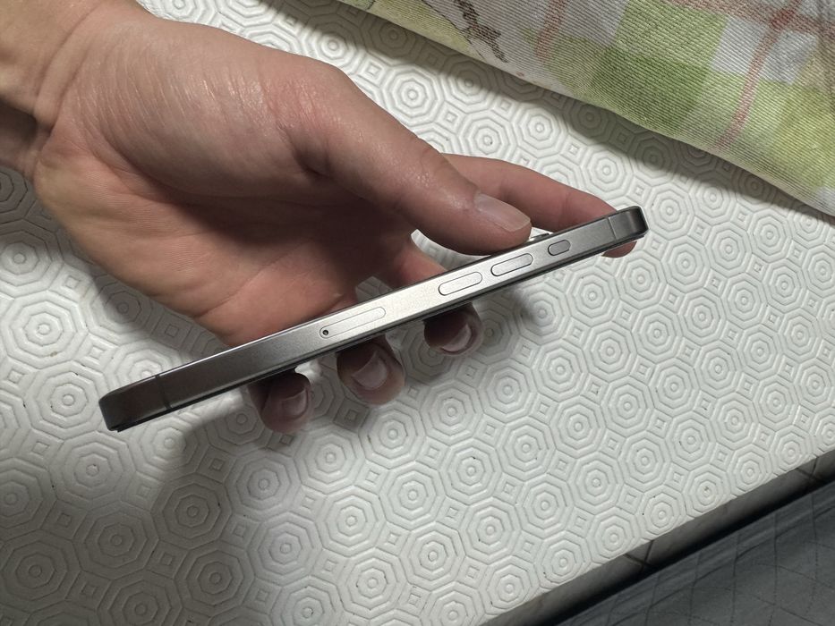 Iphone 15 pro 128gb