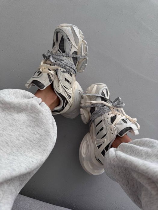 Новинка‼️ Жіночі кросівки ADIDAS XLG RUNNER DIRTY WHITE SILVER адідас