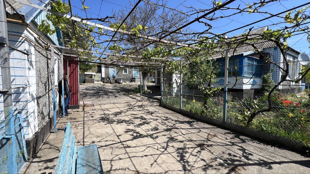 Продаю будинок у с. Щасливе (Новокурське) Широківського району.