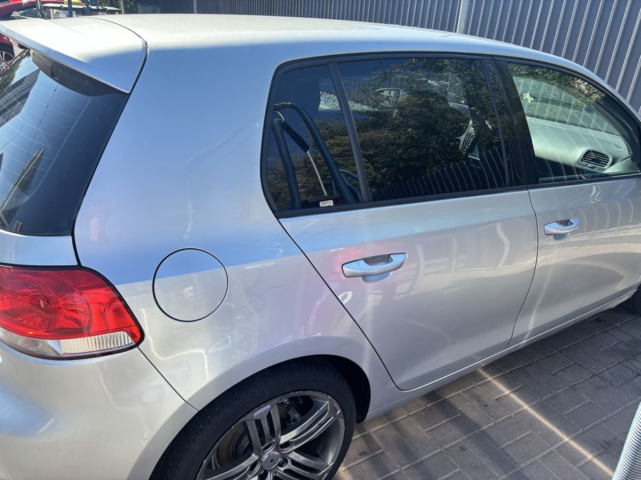 Volkswagen Golf 2009 VIN WVWZZZ1KZ9P477092 фото оголошення 5 з 23