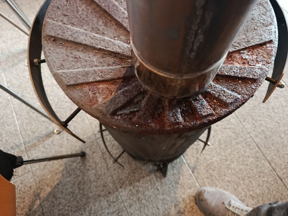 Salamandra Lenha pequena ferro