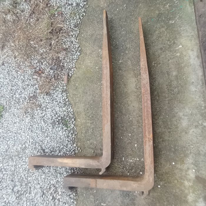 Вила на погрузчик. Лапы на карту.