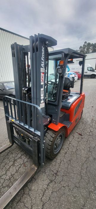 Empilhador 3500kg! Novo! Bateria lítio! Garantia!