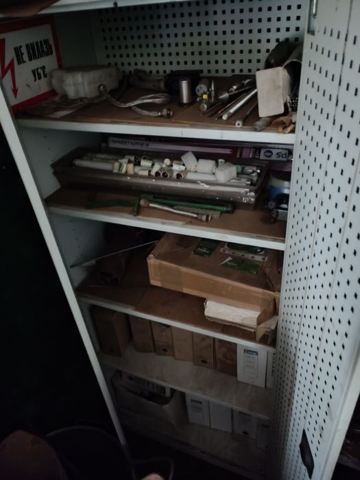 Продам металеву шафу