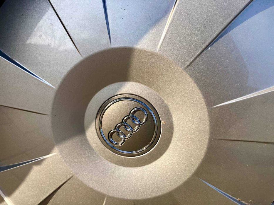 Продам автомобіль AUDI