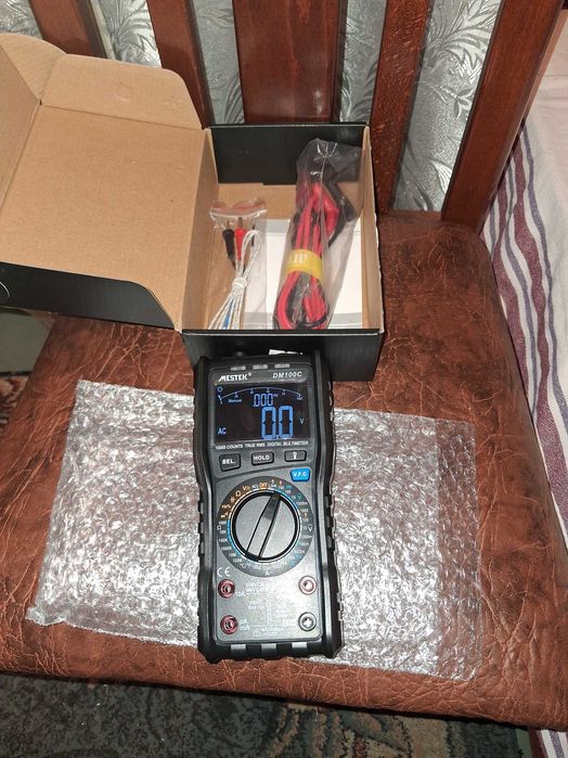 Осцилограф ZEEWEII DSO3D12, мультиметри Mestek DM100C та DM91А