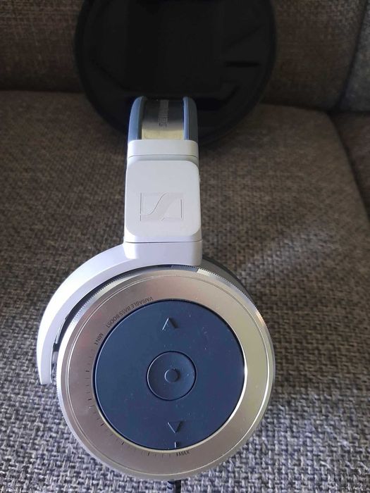 Sennheiser HD 630VB