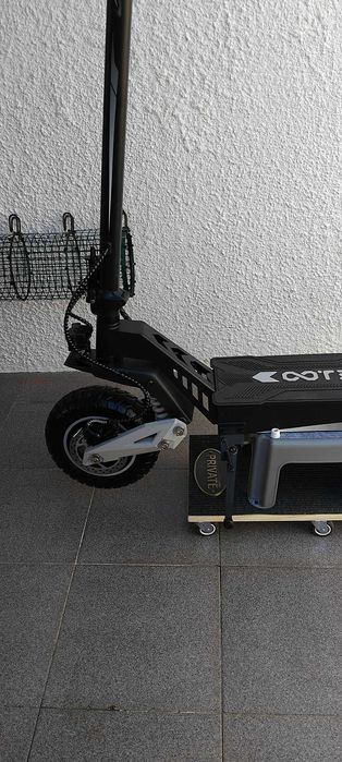 Trotinete OOTD T10 versão superior com 18AH -NOVA