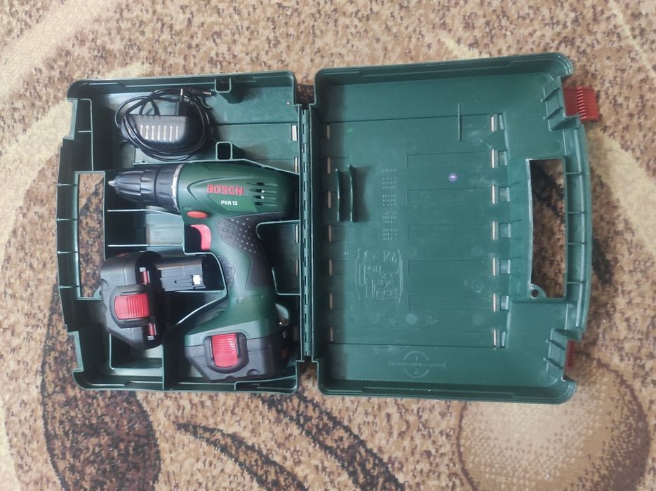 Шуруповерт Bosch Psr12