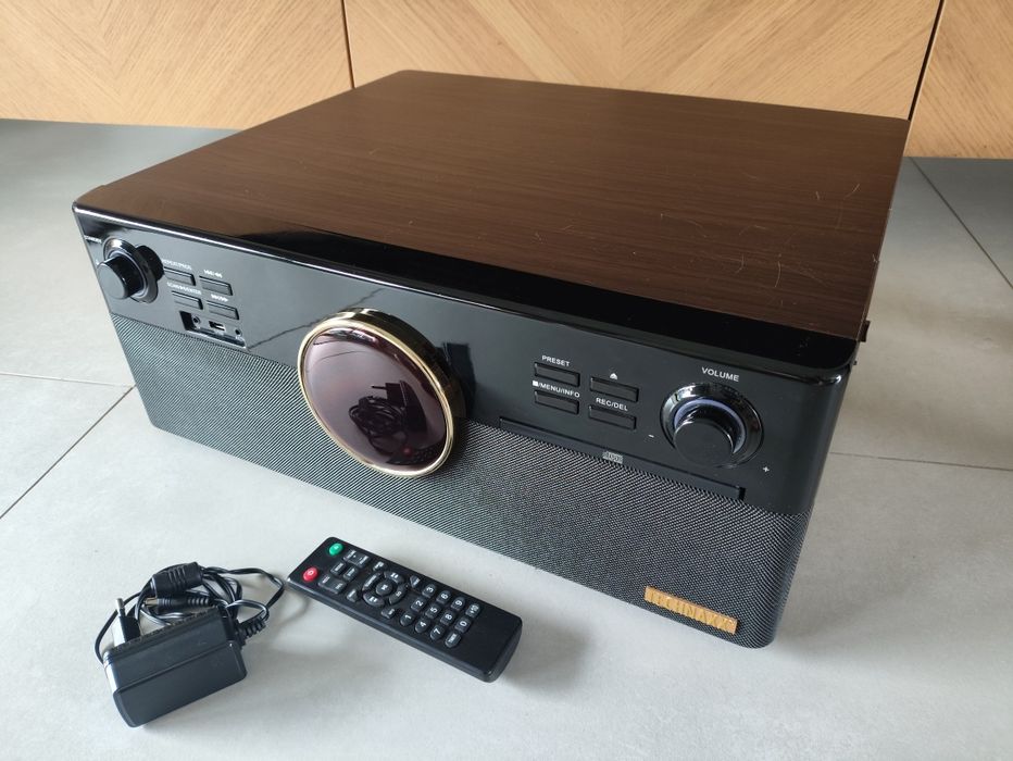 Gramofon Technaxx TX-137 odtwarzacz CD kaset Radio FM AUX Bluetooth Radio DAB+  głośnik
