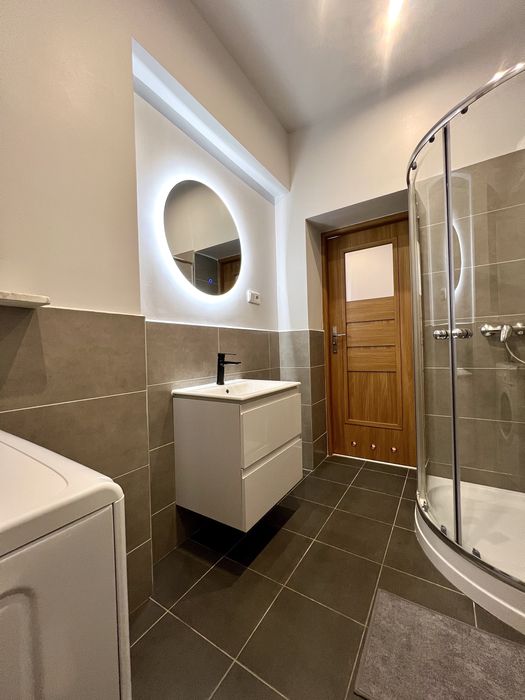 Duży pokój przy ul.Zabrskiej 18 | 400m od rynku | WI-FI | parking